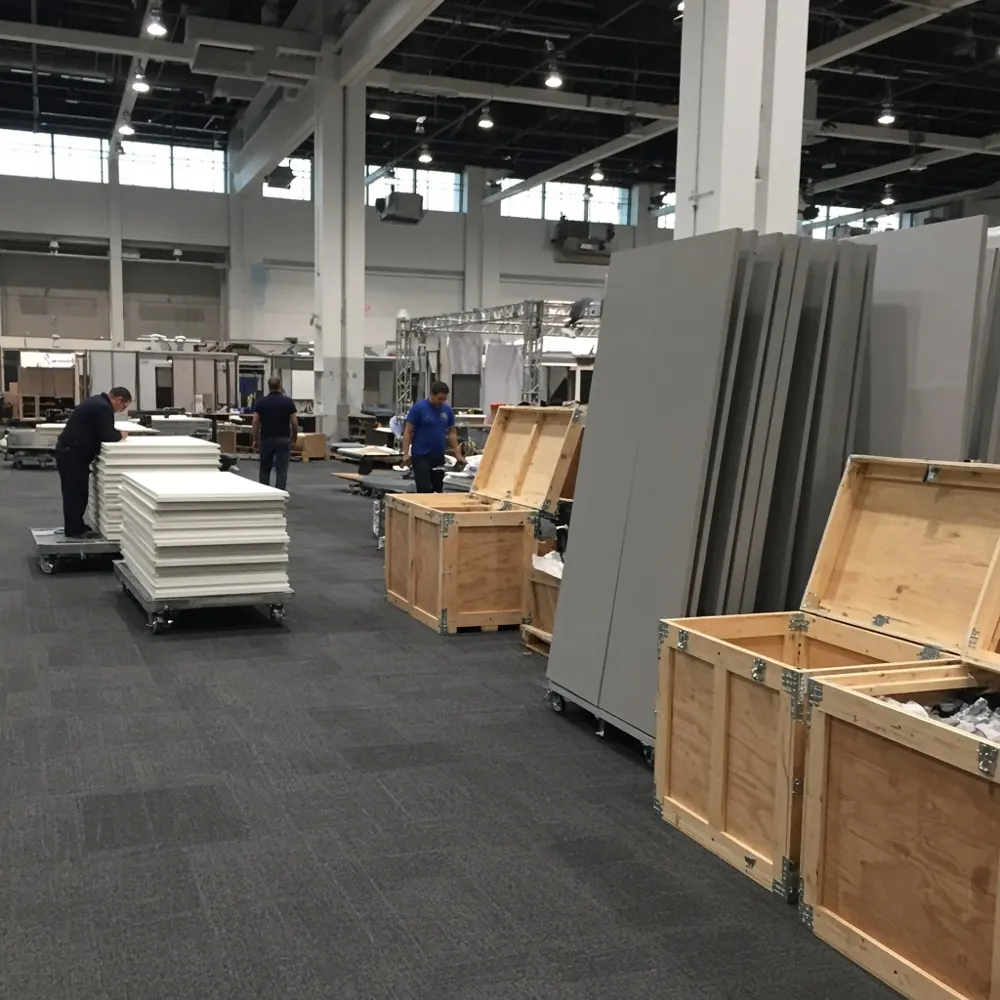 Complete booth dismantling