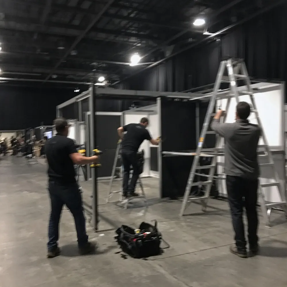 Emergency installation teams